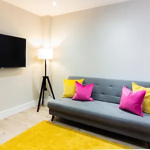 Guestready - Encantando O 2br No Newmarket Hall Appartement Dublin
